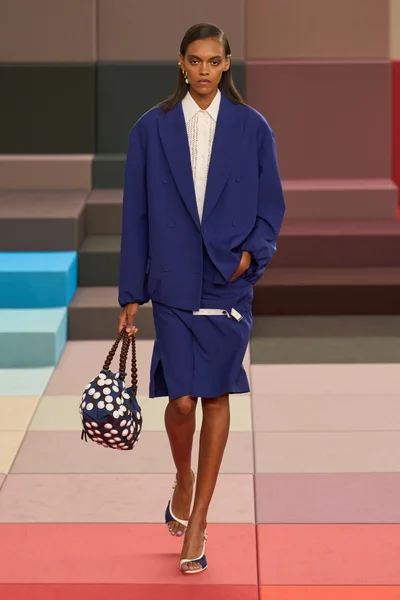 Look 6